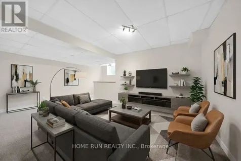 102 Kimberwick Crescent Ottawa ON K1V 1K7