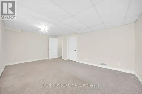 102 Kimberwick Crescent Ottawa ON K1V 1K7