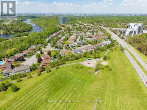102 Kimberwick Crescent Ottawa ON K1V 1K7
