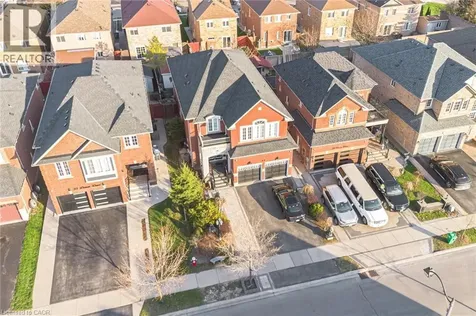 37 Denim Drive Brampton ON L6P 2R3