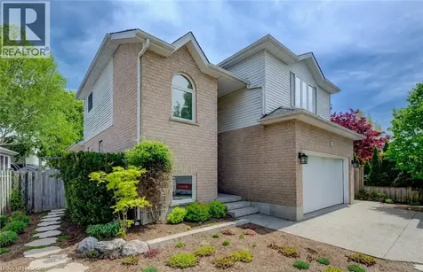 464 Northlake Drive Waterloo ON N2V 2A4