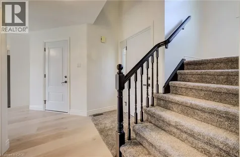 464 Northlake Drive Waterloo ON N2V 2A4