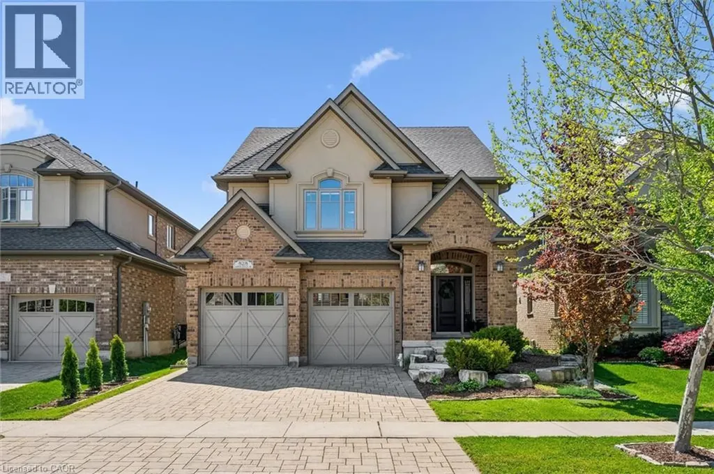 828 Copper Ridge Drive Waterloo ON N2K 0B5