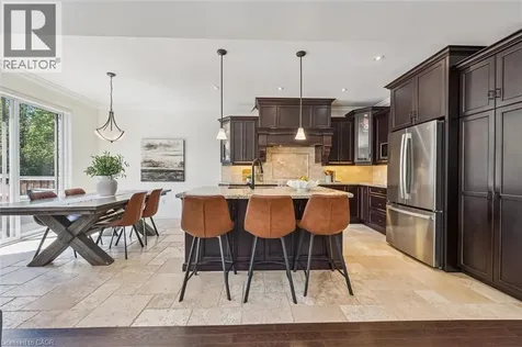 828 Copper Ridge Drive Waterloo ON N2K 0B5