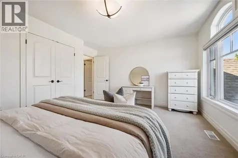 828 Copper Ridge Drive Waterloo ON N2K 0B5