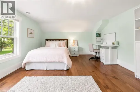 1403 Eden Place Burlington ON L7S 1J9