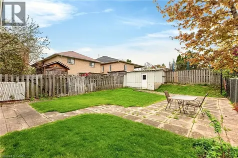 385 Mountain Crest Avenue Hamilton ON L9C 1L6