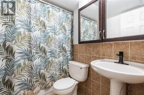 851 Queenston Road Hamilton ON L8G 1B4