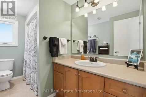 99 Teal Drive Guelph (kortright Hills) ON N1C 1H2