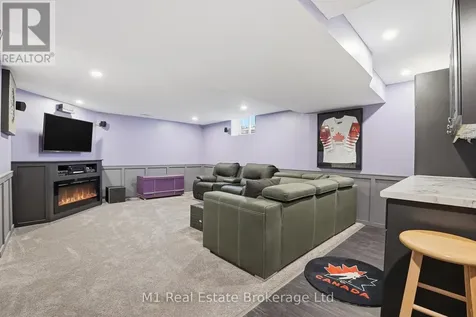 99 Teal Drive Guelph (kortright Hills) ON N1C 1H2