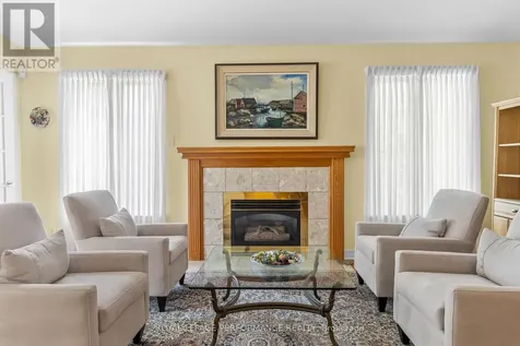 7 Roseglen Private Ottawa ON K1H 1B5
