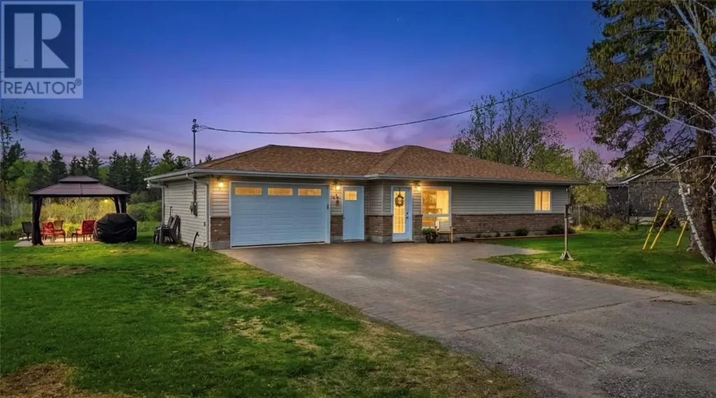 1678 Talon Street Greater Sudbury ON P3P 1S5