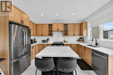 167 Rosanne Circle Wasaga Beach ON L9Z 0N1