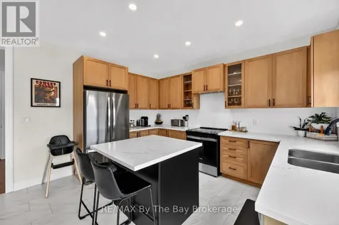 167 Rosanne Circle Wasaga Beach ON L9Z 0N1