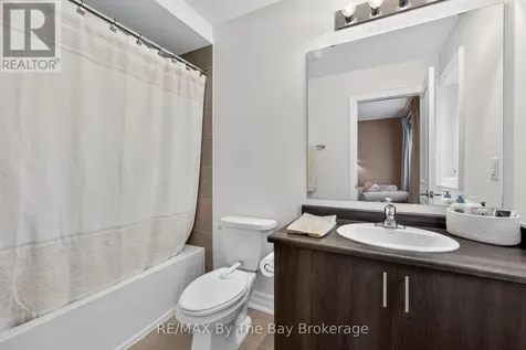 167 Rosanne Circle Wasaga Beach ON L9Z 0N1