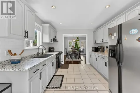 326 Golf Course Road Wasaga Beach ON L9Z 1S5