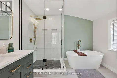 326 Golf Course Road Wasaga Beach ON L9Z 1S5