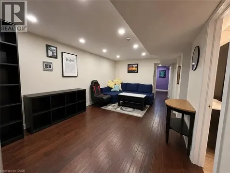 917 Orpha Street Burlington ON L7R 3W5