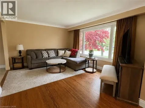 917 Orpha Street Burlington ON L7R 3W5