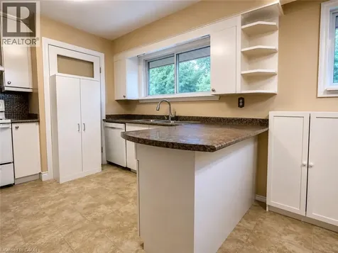 917 Orpha Street Burlington ON L7R 3W5