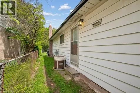 1862 Briarwood Drive Cambridge ON N3H 5A7