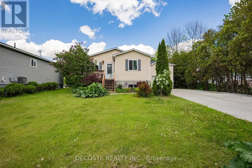 23 Wood Street South Glengarry ON K0C 1N0