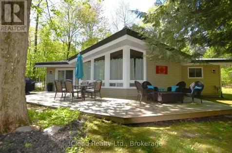 20 Roberval Circle Tiny ON L9M 0E1