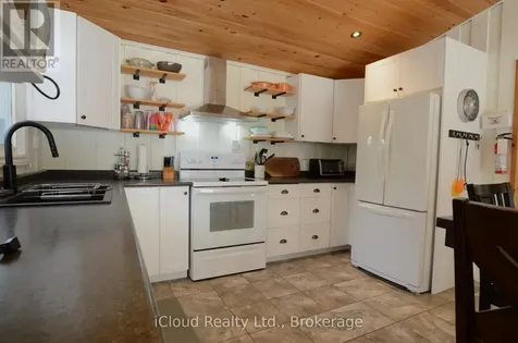 20 Roberval Circle Tiny ON L9M 0E1