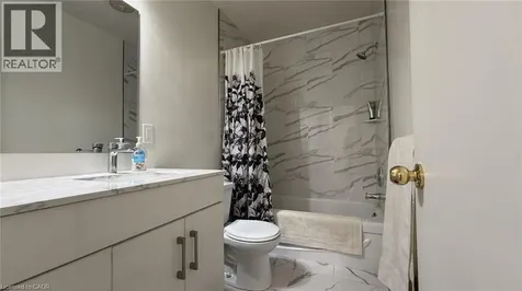 206 Indian Road Kitchener ON N2B 2S9