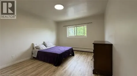206 Indian Road Kitchener ON N2B 2S9
