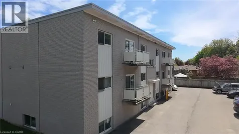 206 Indian Road Kitchener ON N2B 2S9