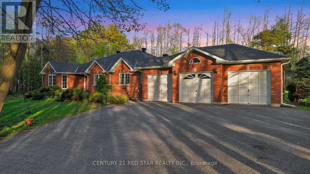 1775 Loretta Avenue Severn ON L3V 7W2