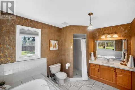 1775 Loretta Avenue Severn ON L3V 7W2