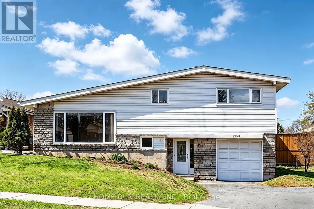1259 Meadowlands Drive East Ottawa ON K2E 6K4