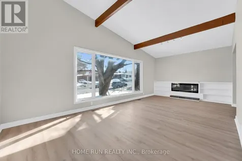 1259 Meadowlands Drive East Ottawa ON K2E 6K4