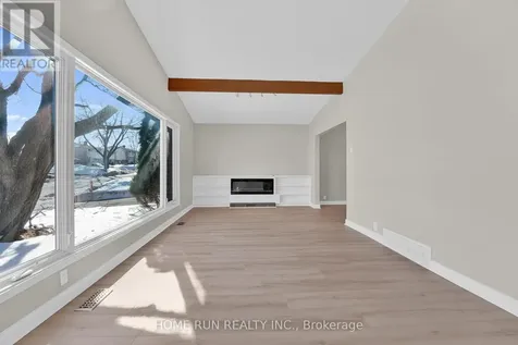 1259 Meadowlands Drive East Ottawa ON K2E 6K4