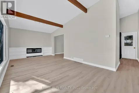 1259 Meadowlands Drive East Ottawa ON K2E 6K4
