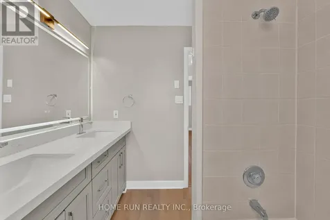 1259 Meadowlands Drive East Ottawa ON K2E 6K4
