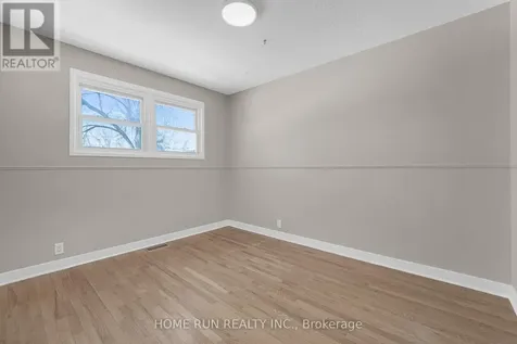 1259 Meadowlands Drive East Ottawa ON K2E 6K4