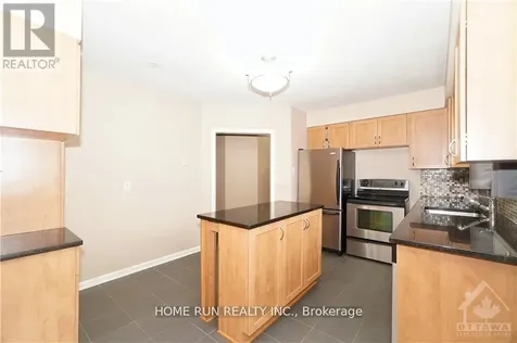 39 Epworth Avenue Ottawa ON K2G 2L8