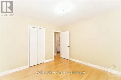 39 Epworth Avenue Ottawa ON K2G 2L8