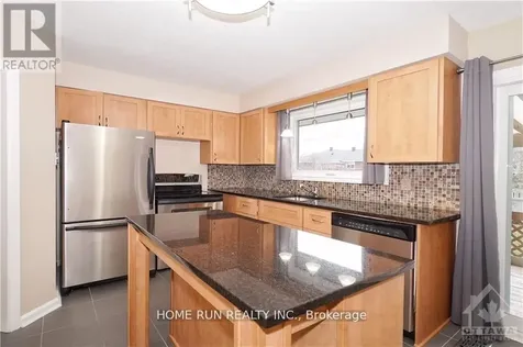 39 Epworth Avenue Ottawa ON K2G 2L8