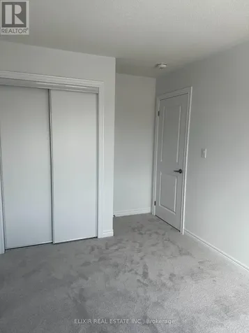 141 Fenchurch Manor Barrie ON L9J 0X1