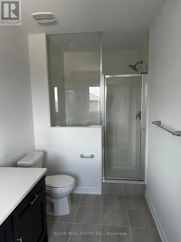 141 Fenchurch Manor Barrie ON L9J 0X1