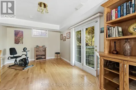 110 Woodborough Road Guelph (kortright West) ON N1G 3K5