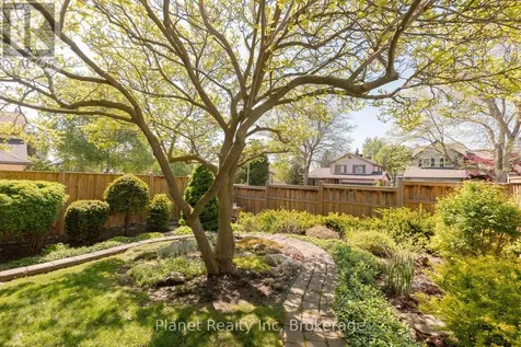 110 Woodborough Road Guelph (kortright West) ON N1G 3K5