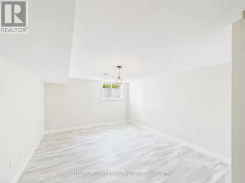 552 Durham Street Kincardine ON N2Z 0G5