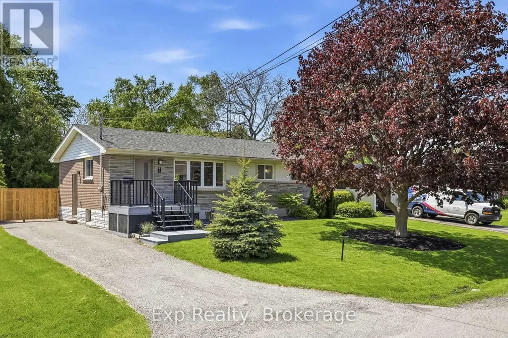 11 Heneage Street Port Hope ON L1A 3P8