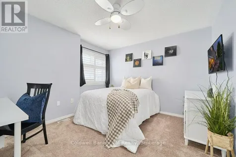 1150 Oakhill Avenue Oshawa (taunton) ON L1K 2P1