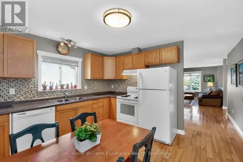 53 Therrien Court Penetanguishene ON L9M 1P6